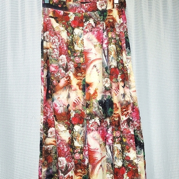 PrettyLittleThing Rose Femme Renaissance Wide Leg Pants (4) - Picture 4 of 8